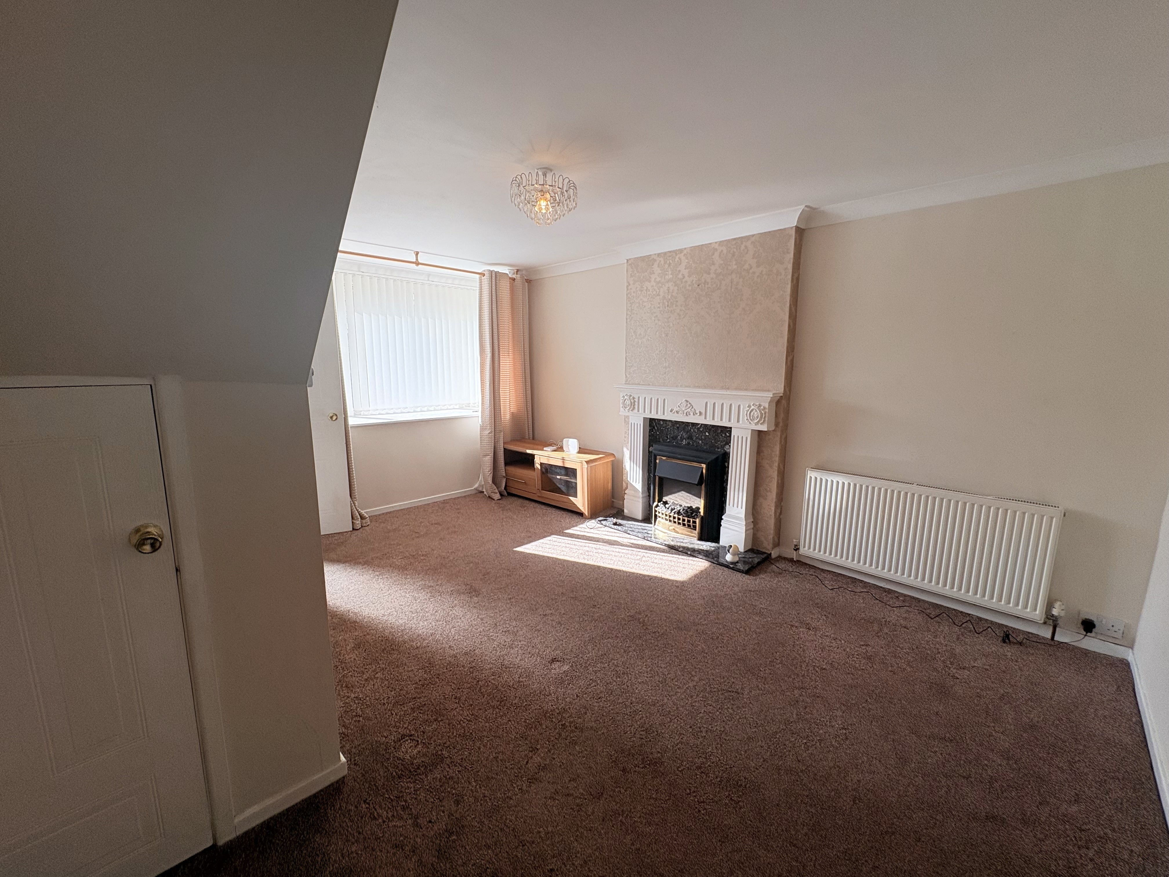 House Alderson Avenue in Rawmarsh