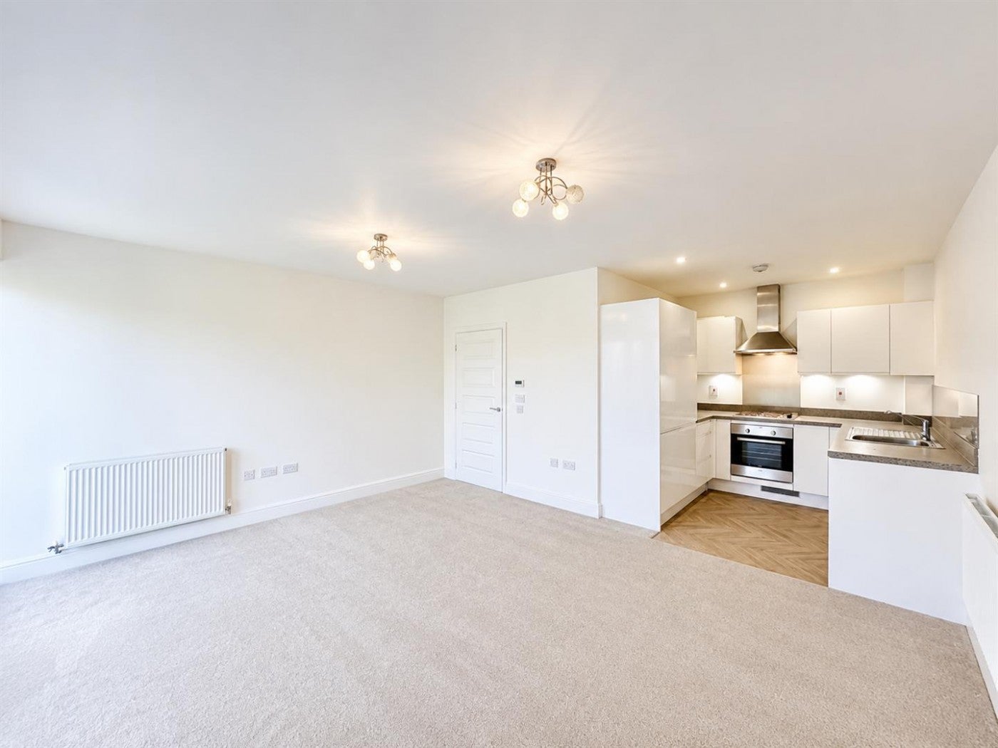 Flat New Heston Road in Greater London