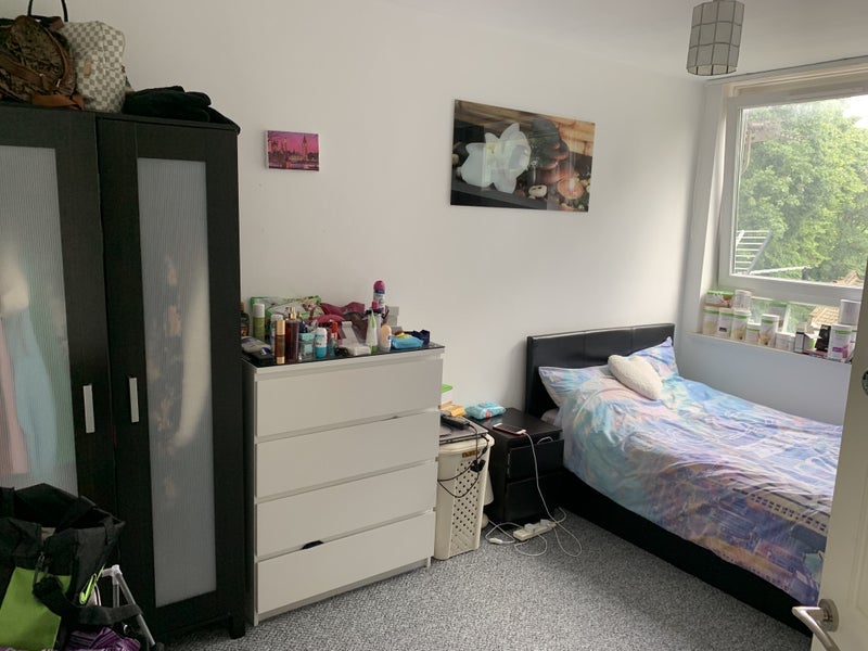 Room Granite Street in Greater London