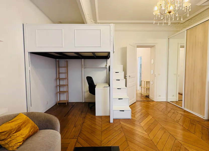Appartement Rue Erlanger à Paris