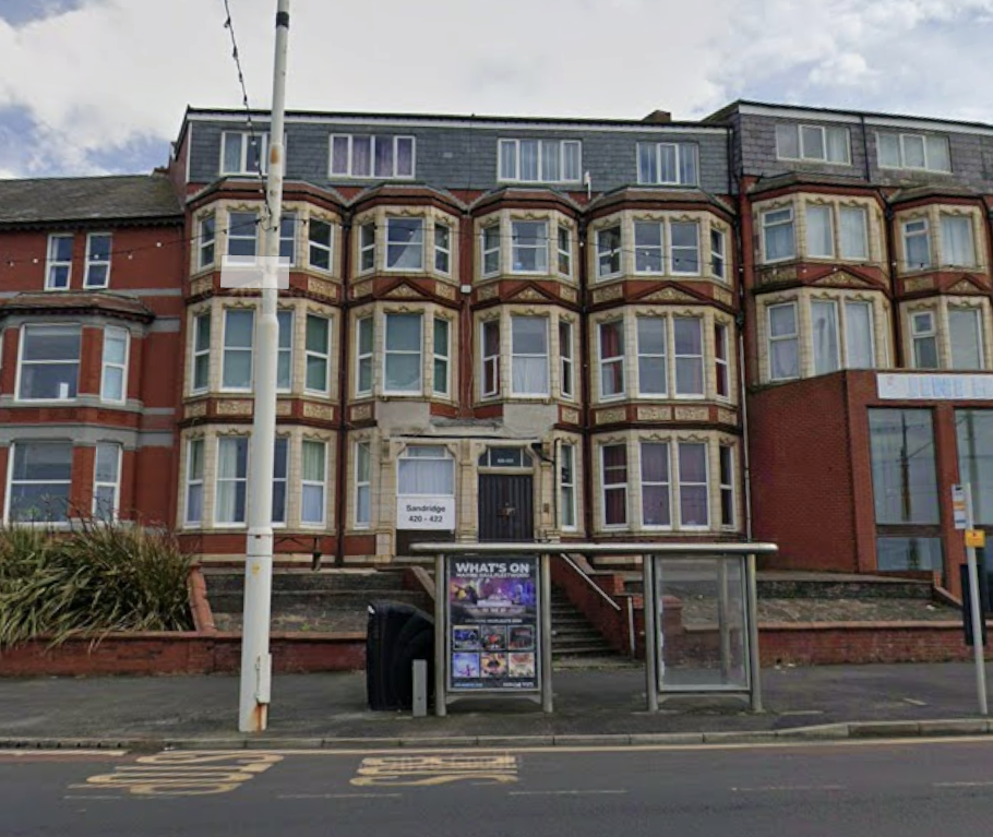Flat Charnley Road in Blackpool