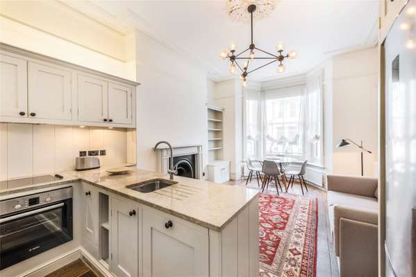Flat Redcliffe Street in Greater London