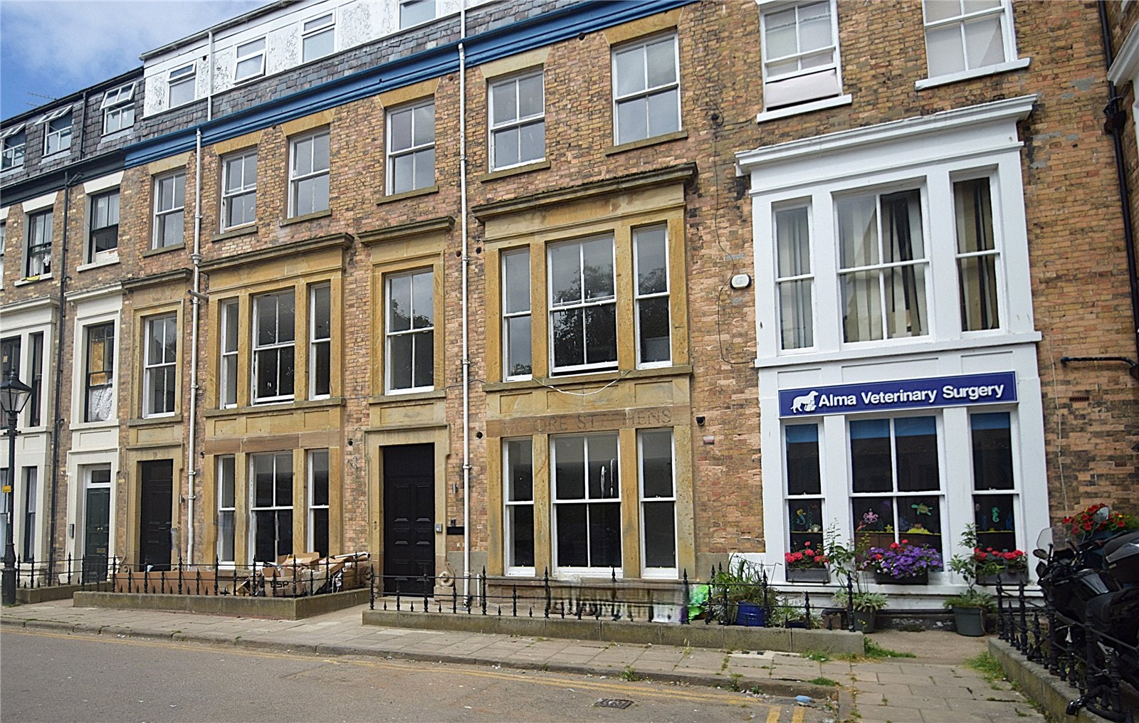 Flat Salvation Lane in Scarborough
