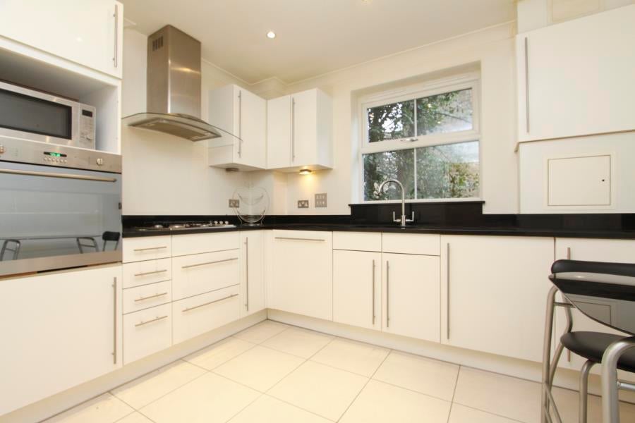Flat Westfield Park in Greater London