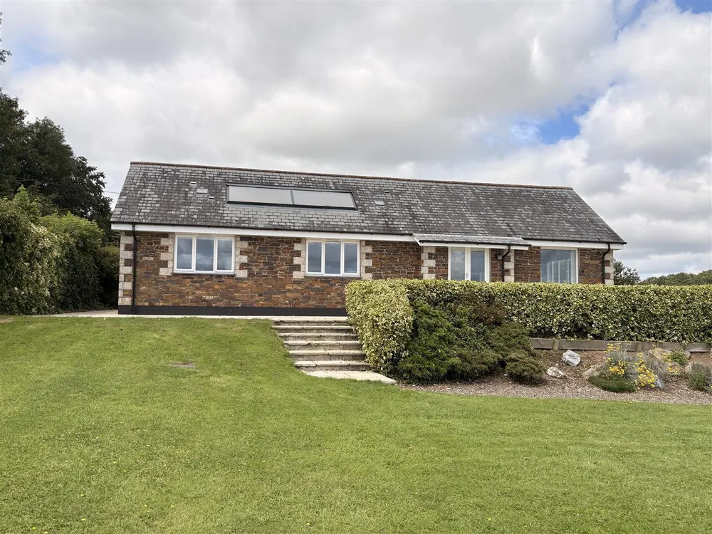 House B3269 in Lanlivery