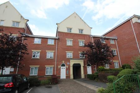 Flat Derby Court in Bury
