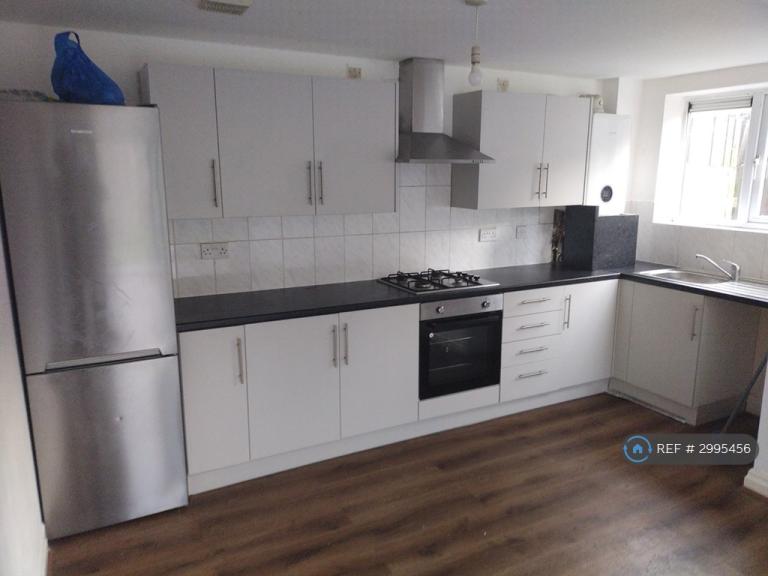 Flat Francis Avenue in Salford