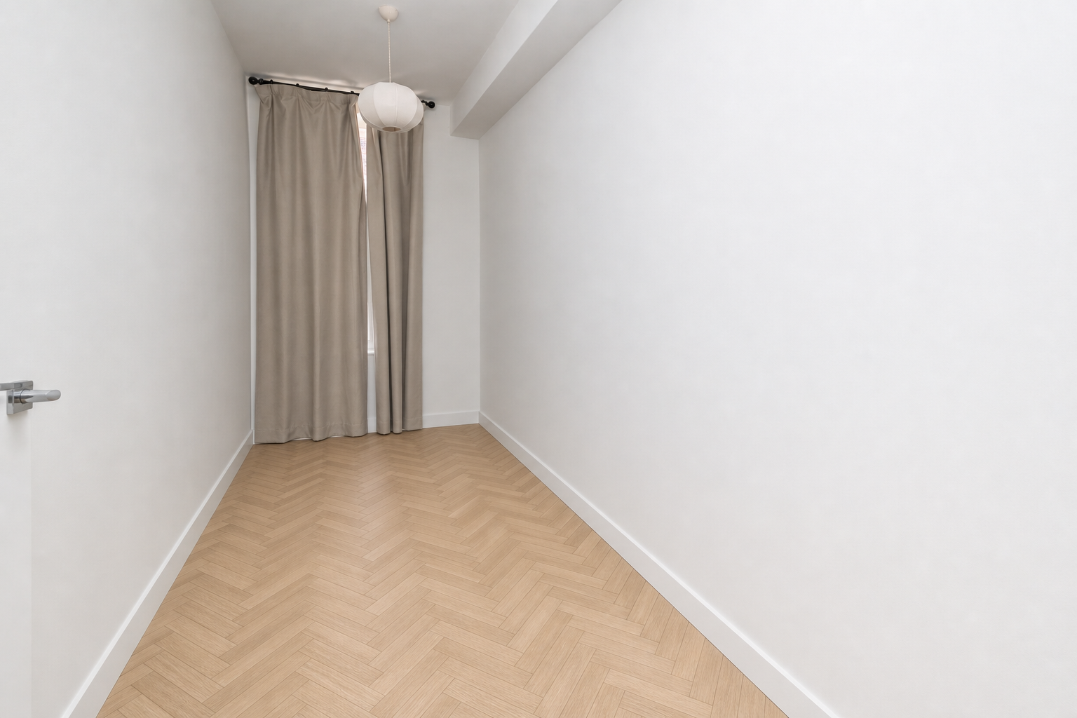 Flat Queensway in City of Westminster