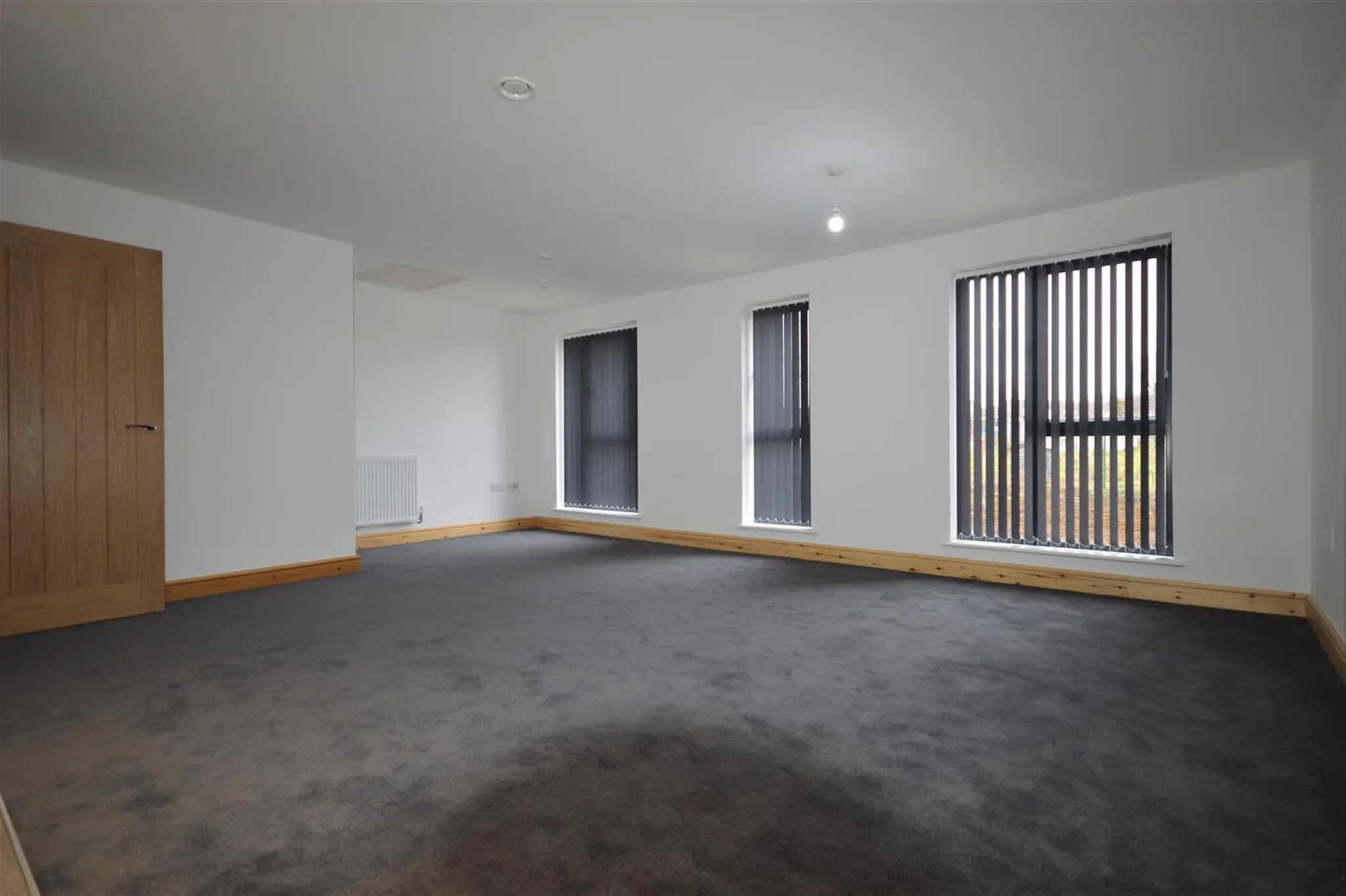 Flat Kingsthorpe Grove in Northampton
