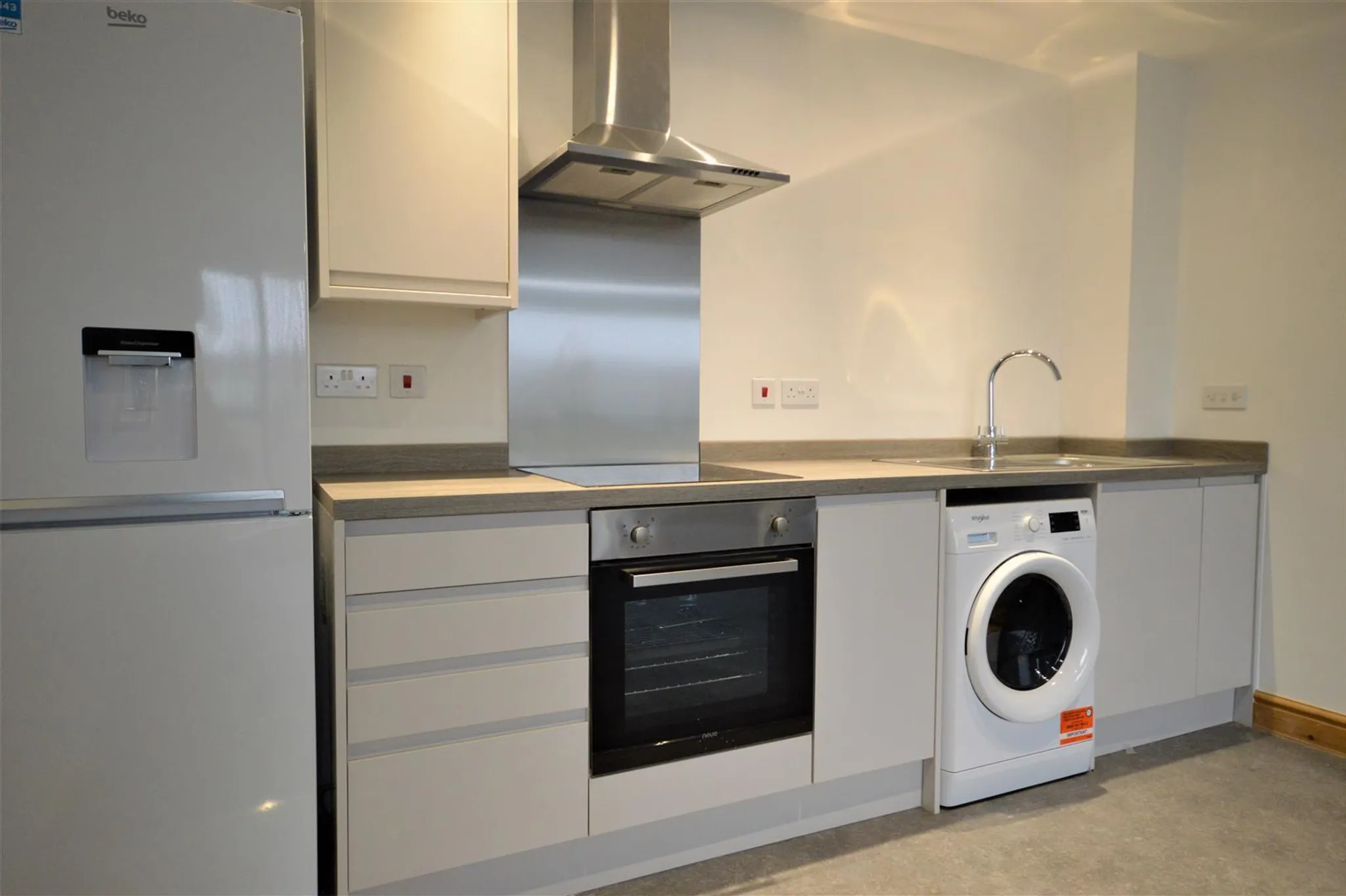 Flat Kingsthorpe Grove in Northampton