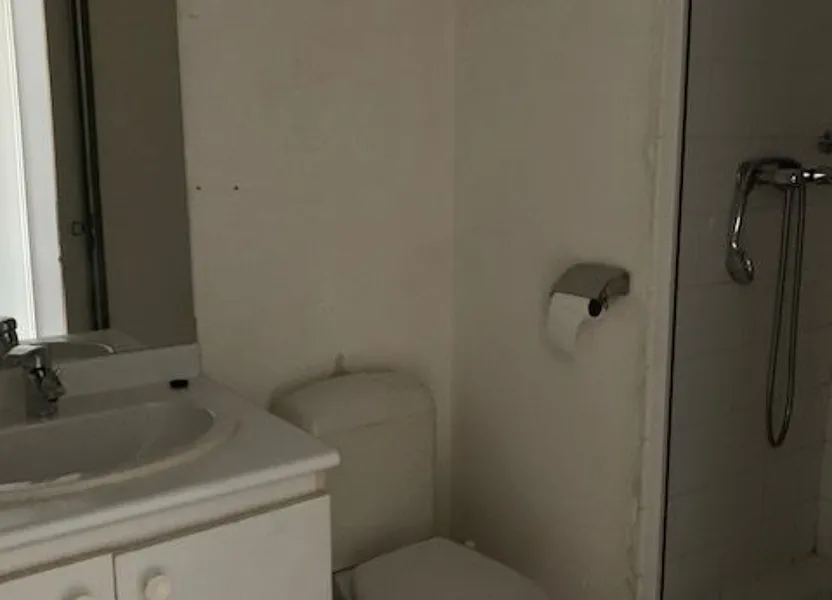Appartement Rue du Grand Couvent à Nîmes