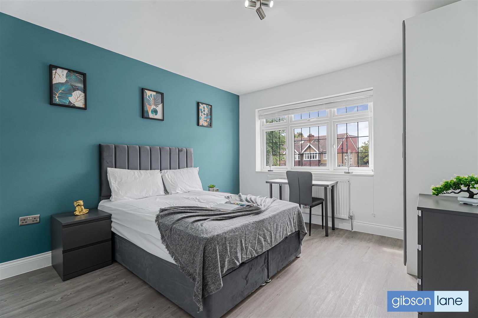 Room Surbiton Road in Greater London