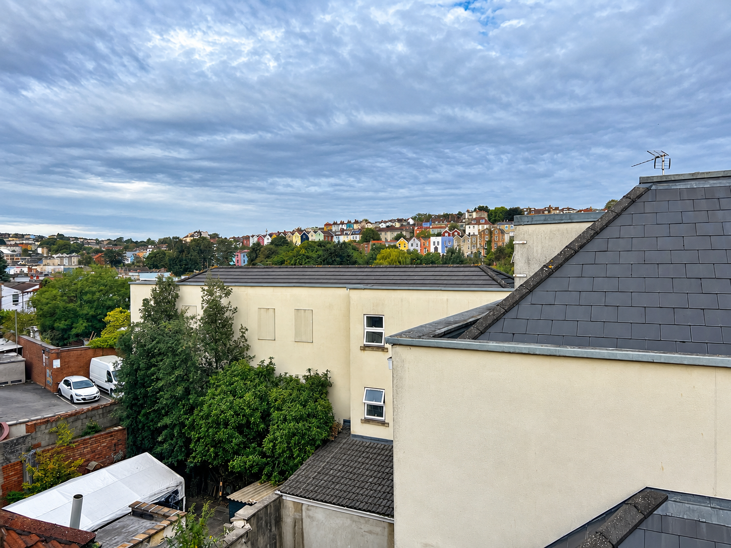 Flat Ashley Road in Bristol