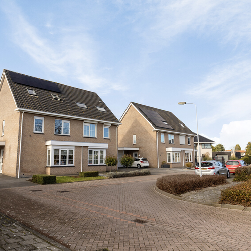 Twee-onder-één-kap te koop: Zandehof 5, Kloosterzande