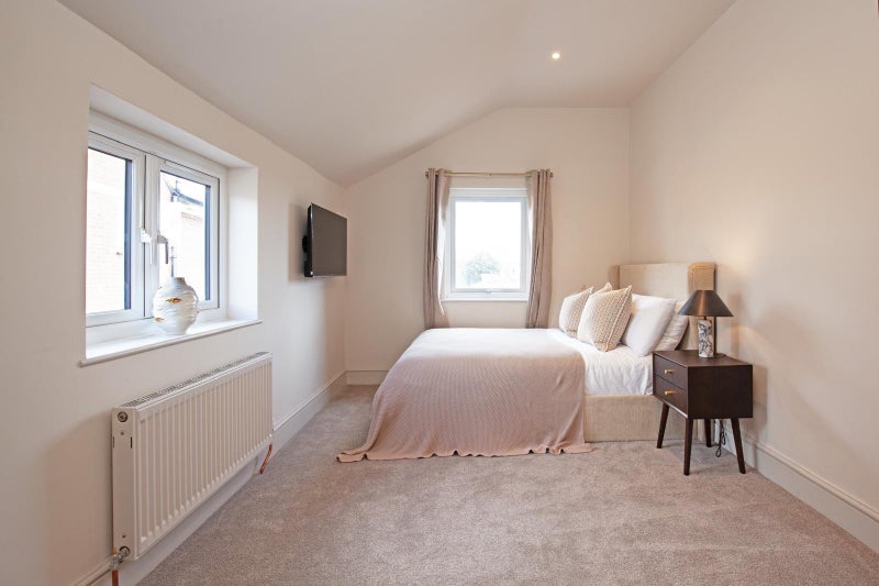 Room Grove Road in Chelmsford