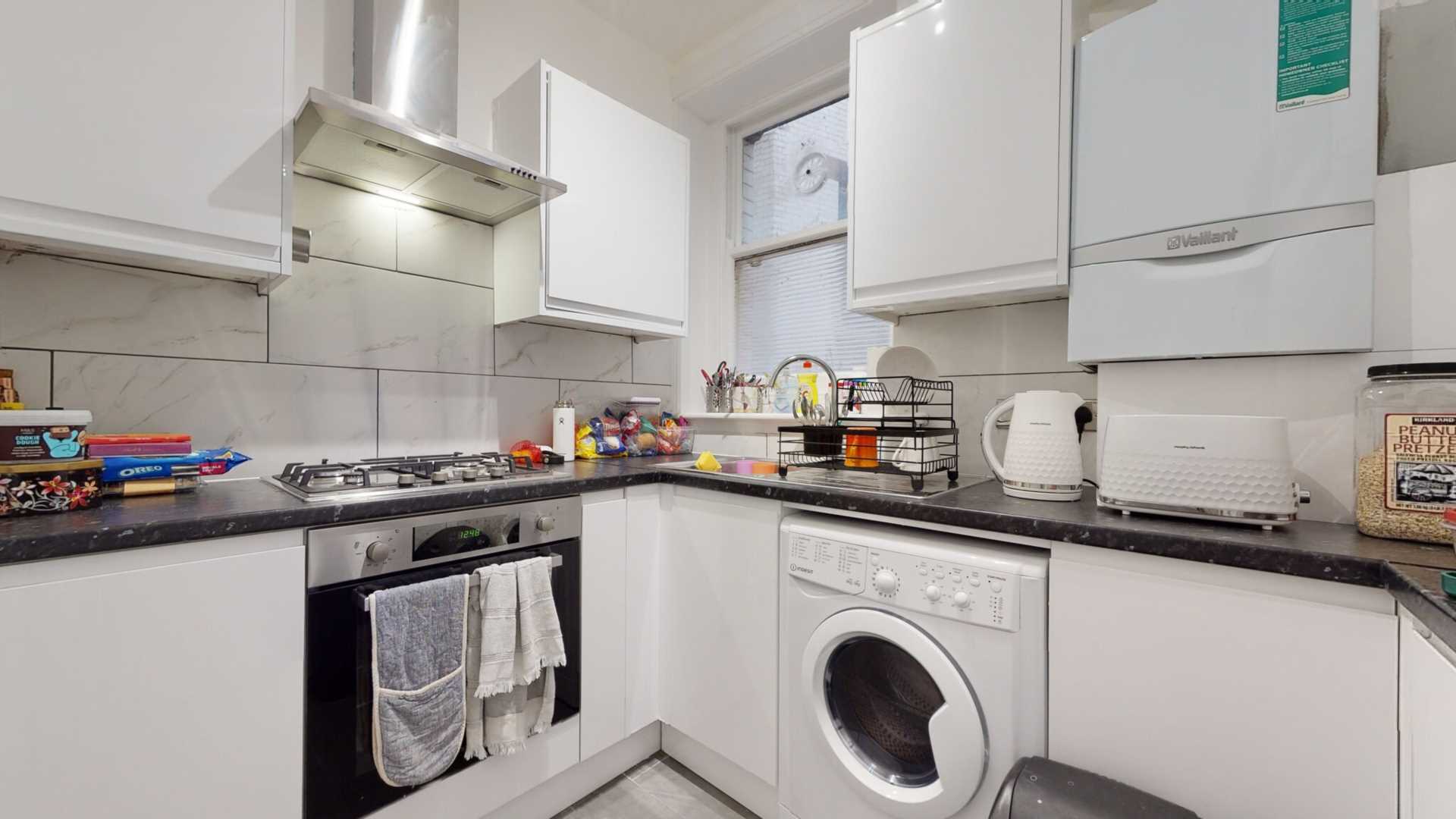 Flat Marylebone Road in City of Westminster
