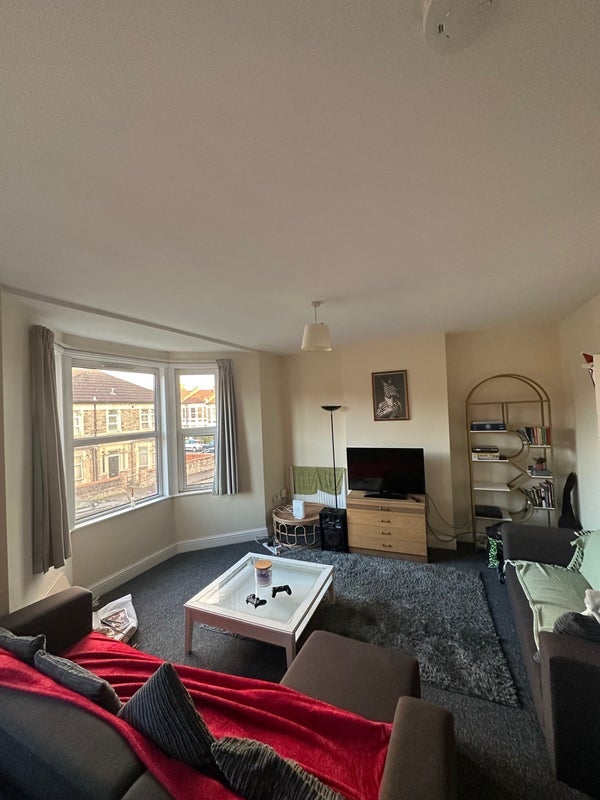 Room Ashley Down Road in Bristol