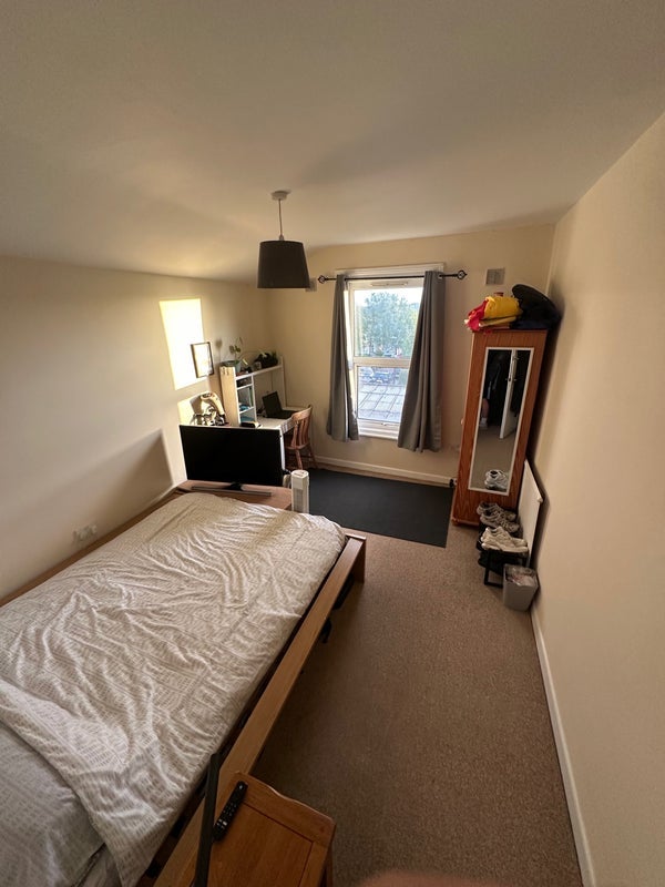 Room Ashley Down Road in Bristol