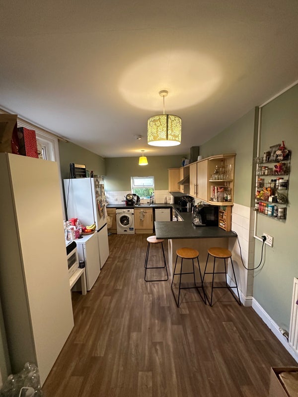Room Ashley Down Road in Bristol