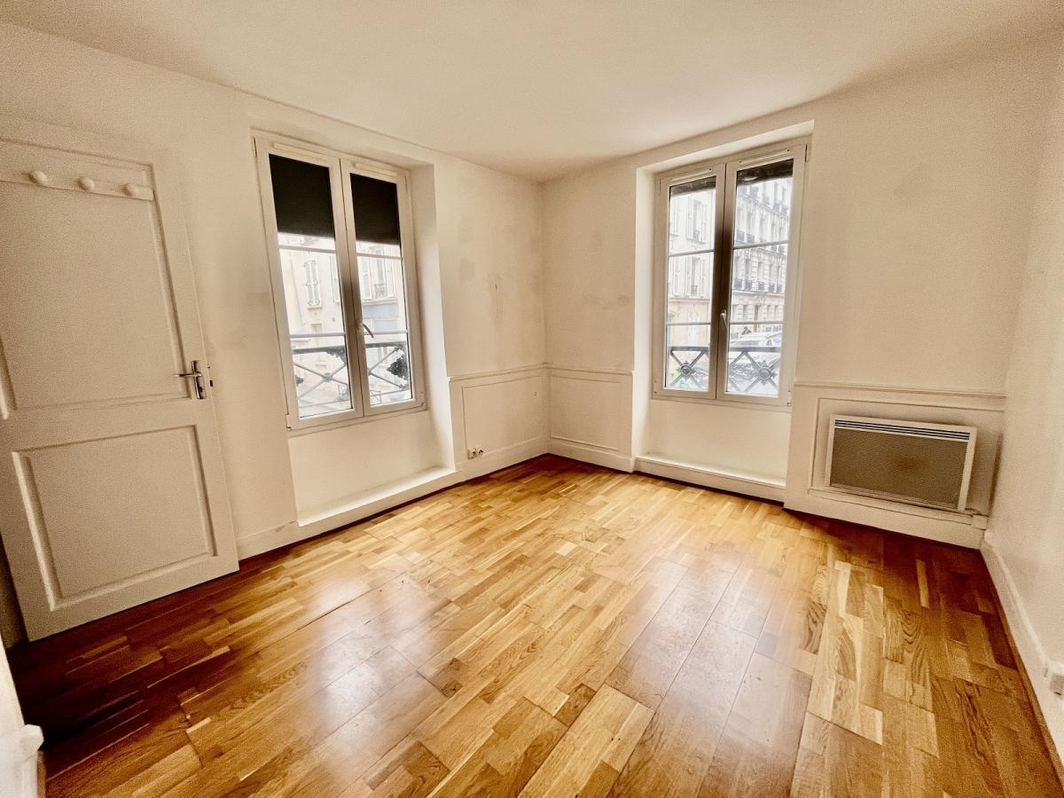 Appartement Rue du Puits de l'Ermite à Paris