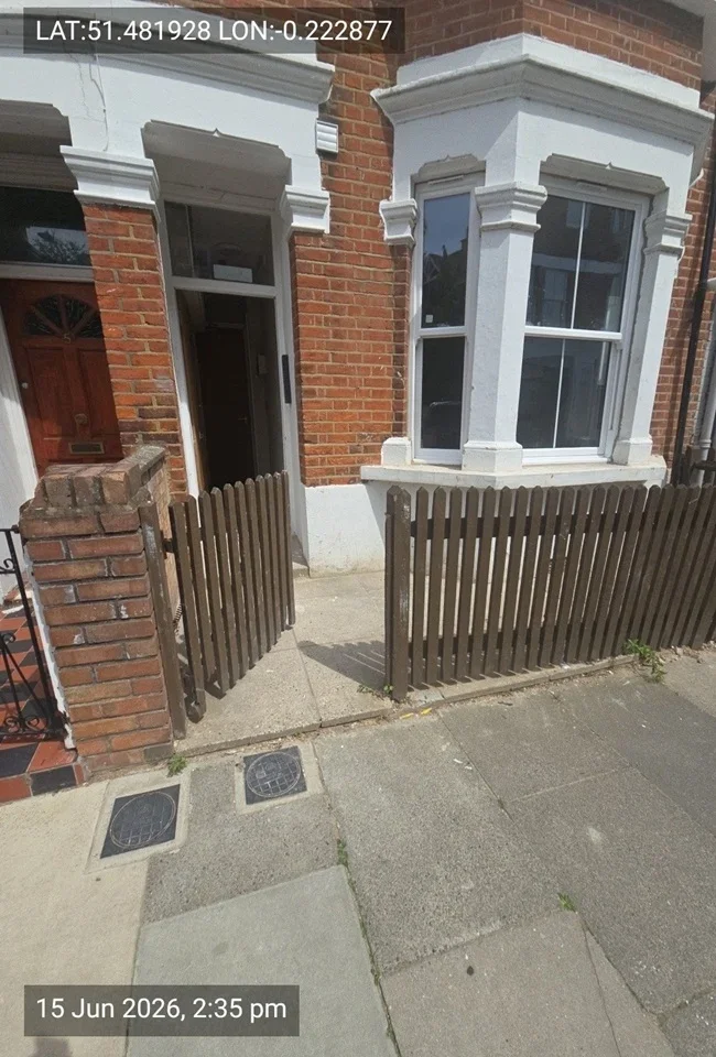 Flat Rainville Road in Greater London