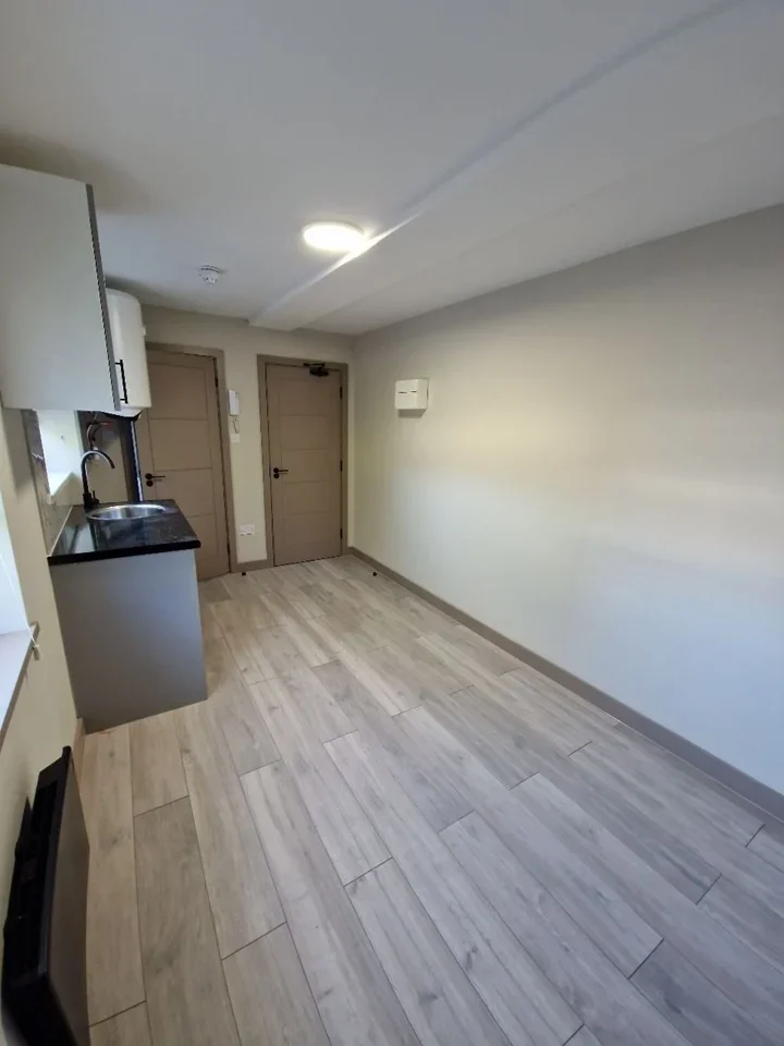 Room Hayling Road in Three Rivers