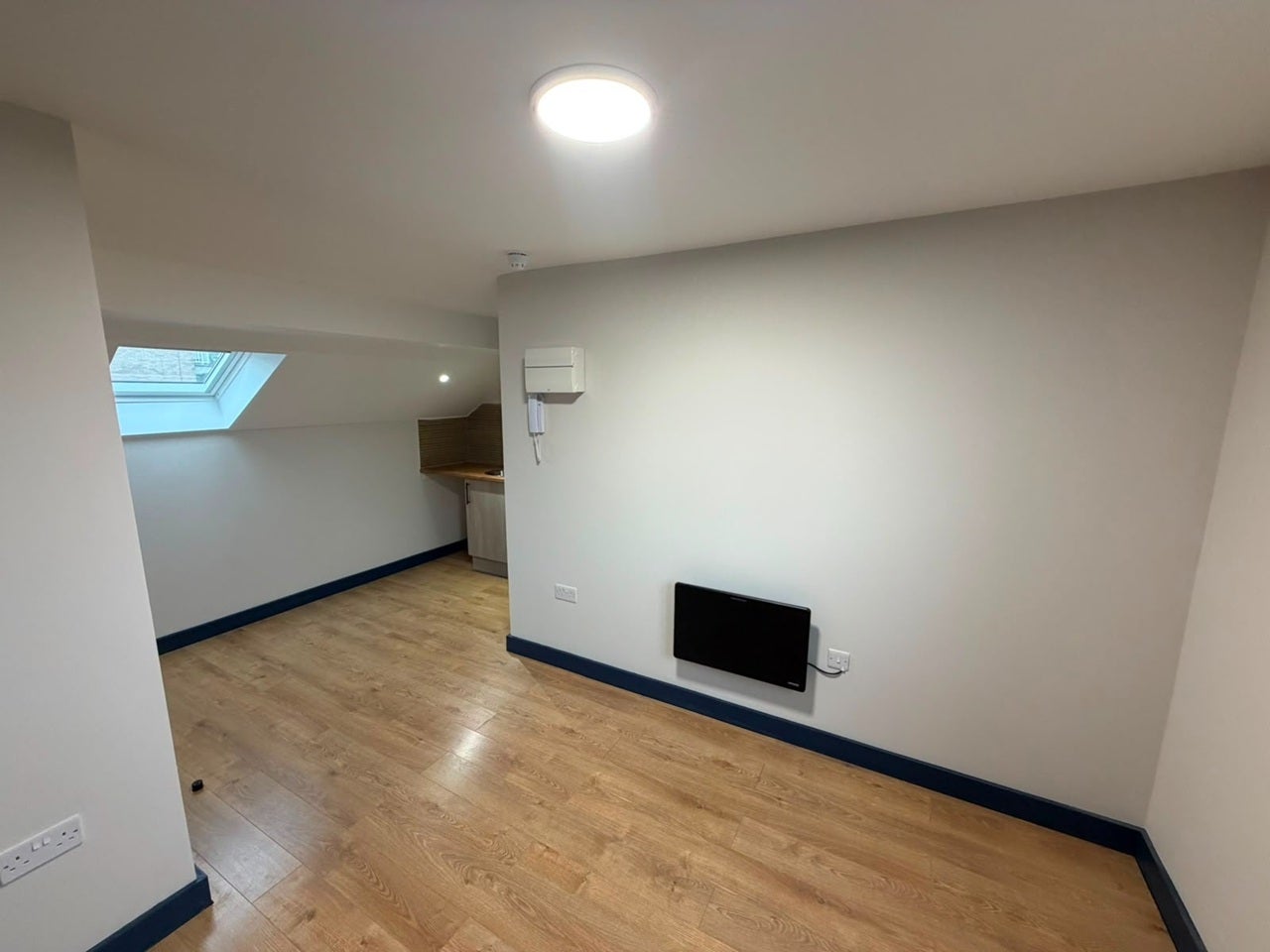 Flat Dendridge Close in Greater London