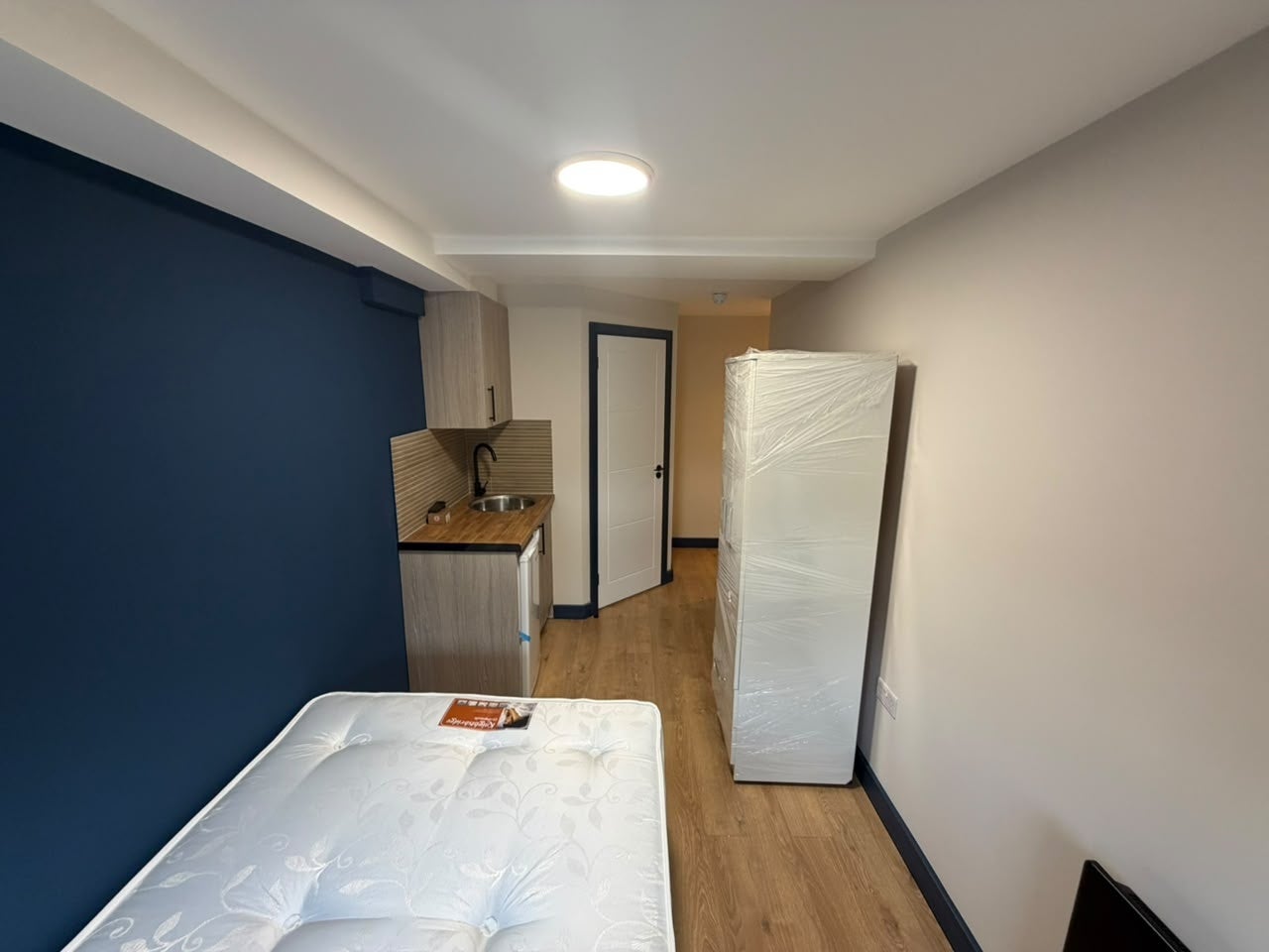 Flat Dendridge Close in Greater London
