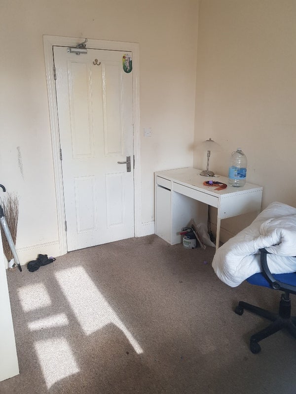 Room Julien Road in Greater London