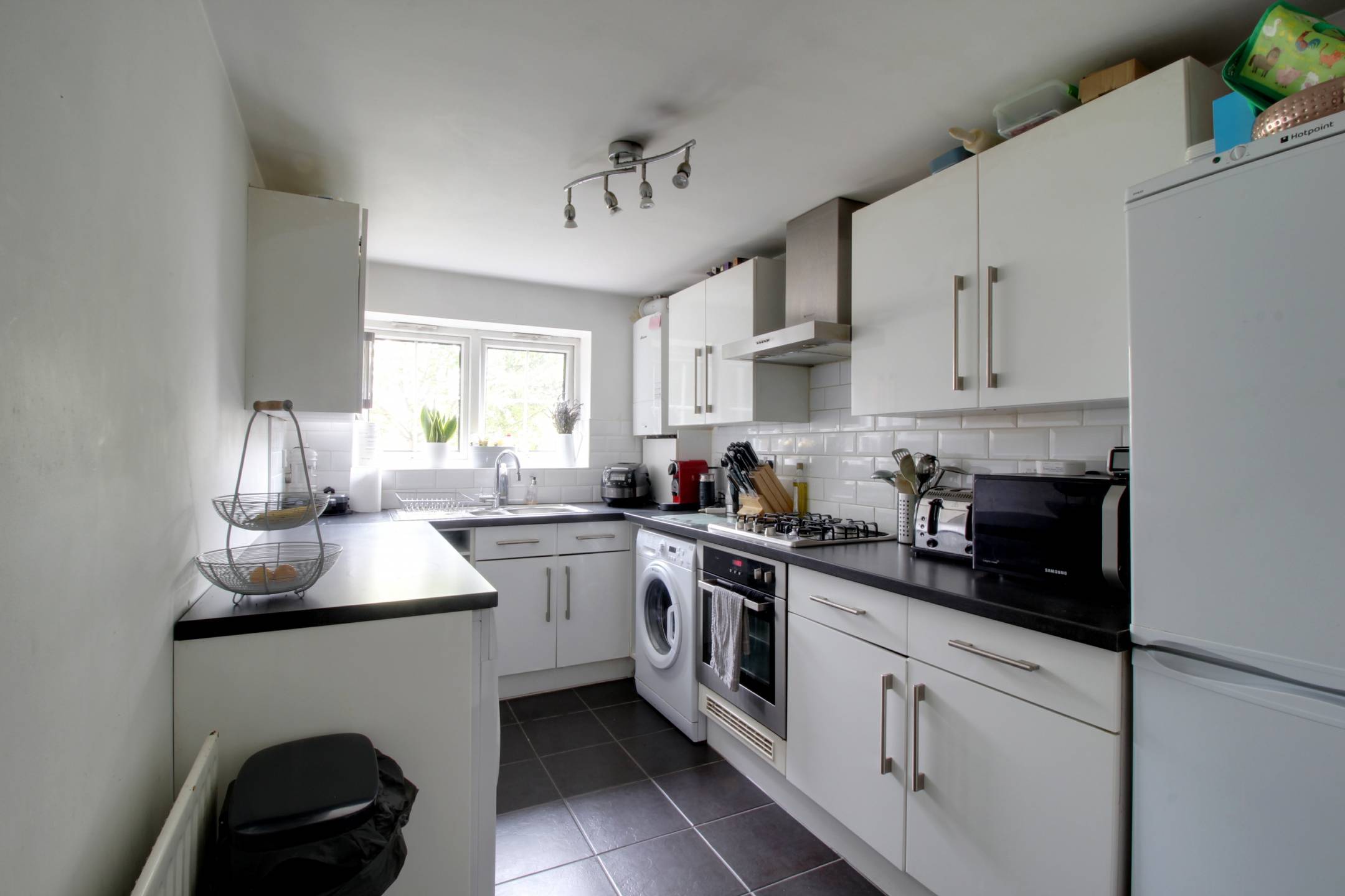 Flat Birdhurst Road in Greater London