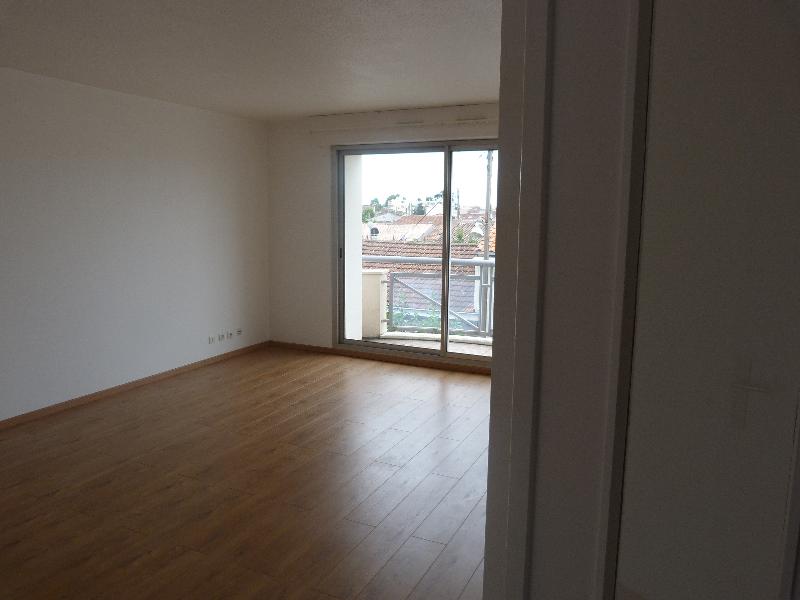 Flat Rue des Treilles in Libourne