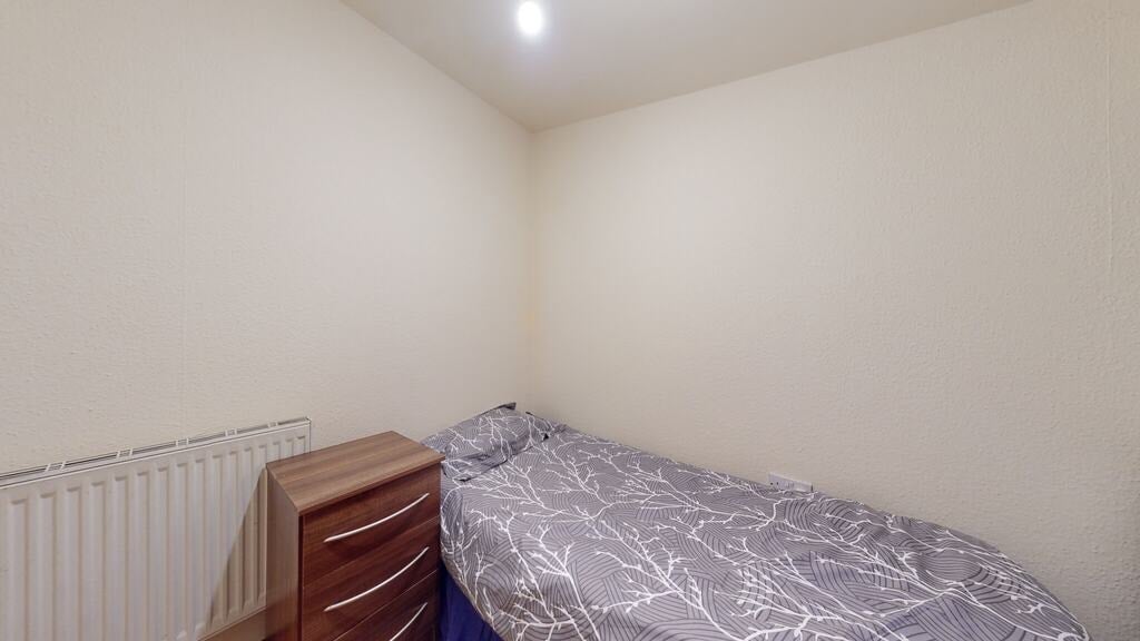 Room Anson Road in Greater London