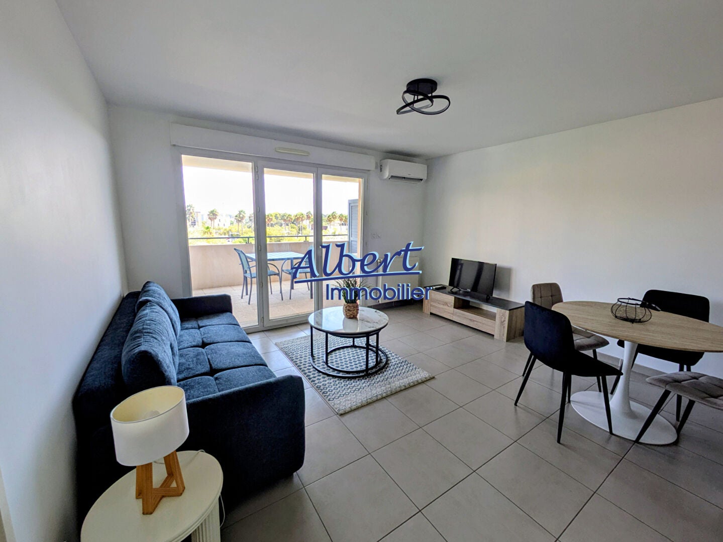 Appartement Avenue Semper Oliva à Ollioules