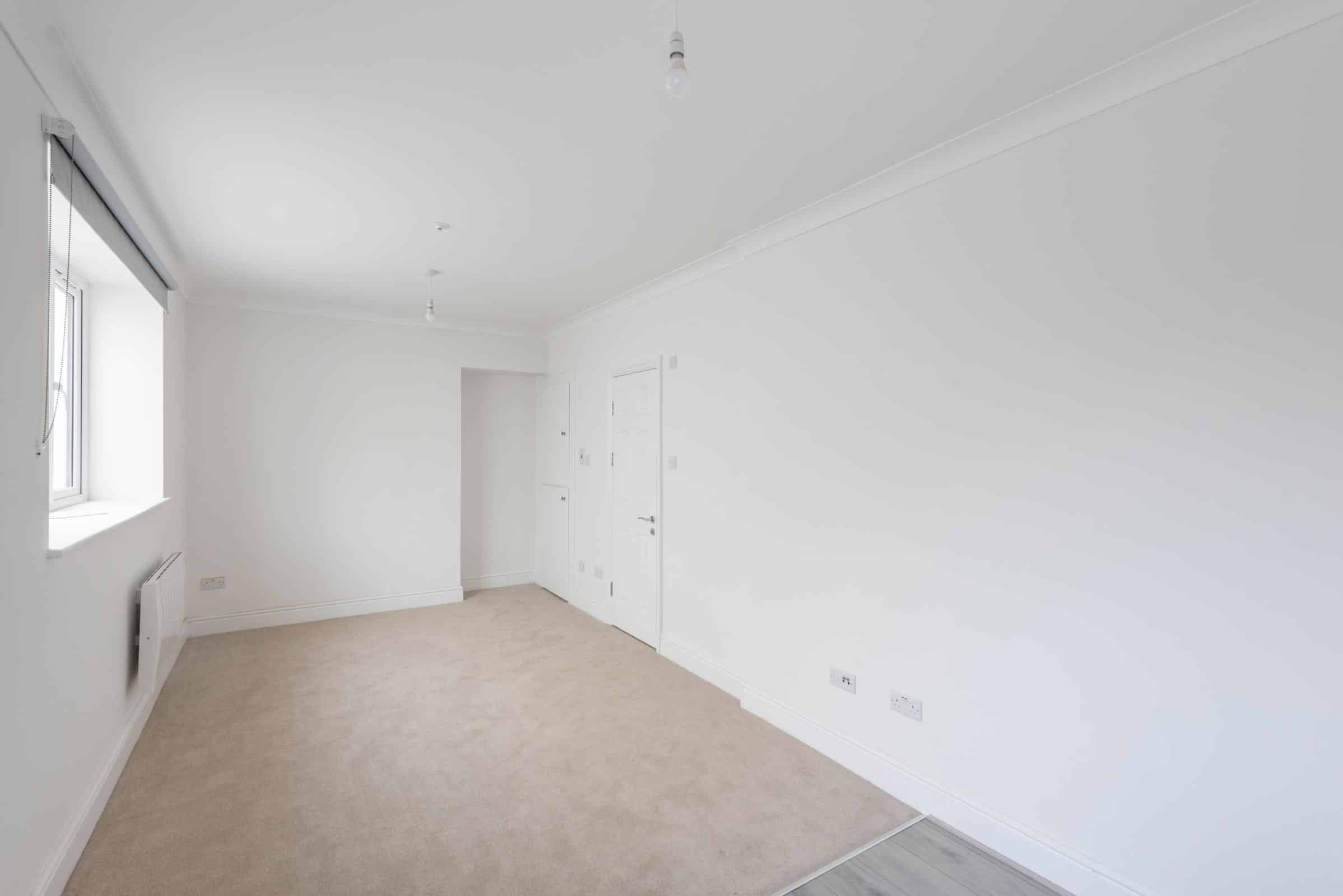 Flat Kingston Road in Greater London