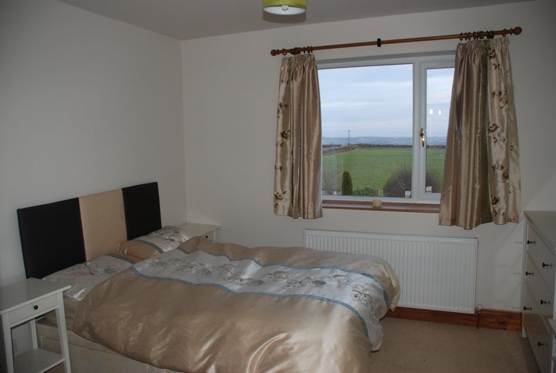 Room Manor Road in Chesterfield