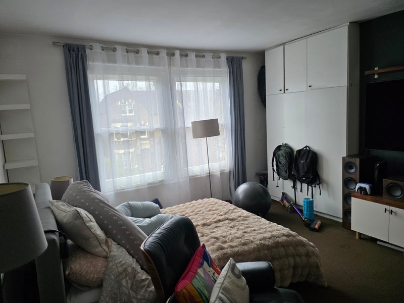 Room Harefield Road in Greater London