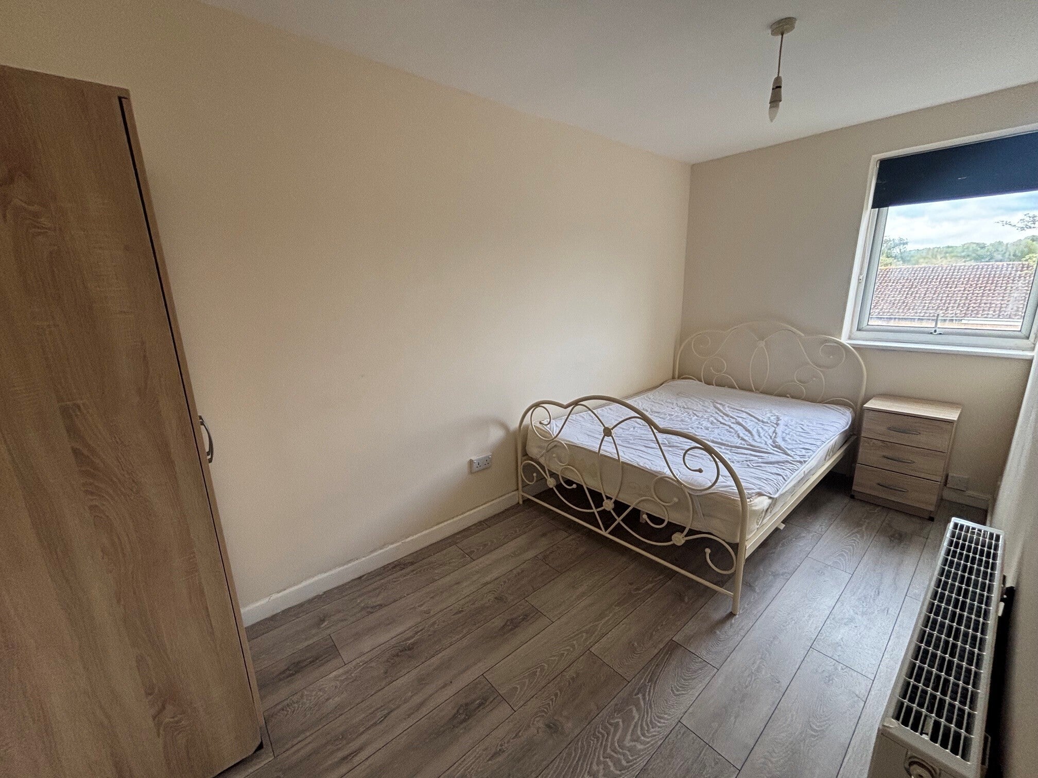 Flat Northam Walk in Wolverhampton