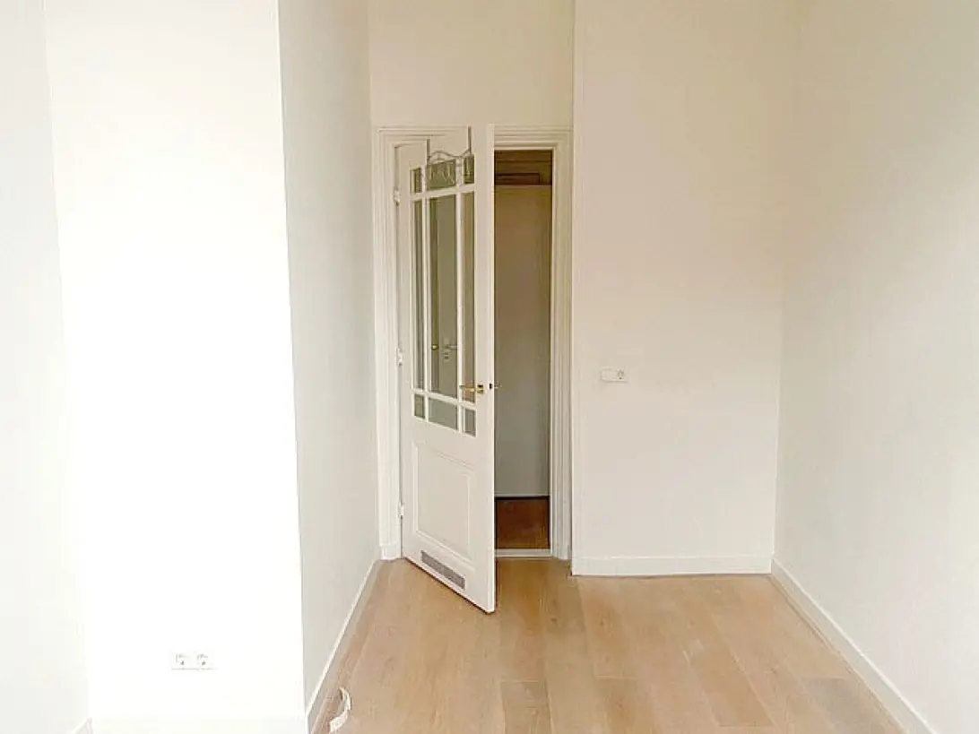 Appartement Koningin Emmakade 184 in Den Haag