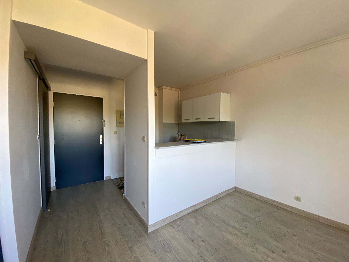 Flat Rue Victor Hugo in Évreux