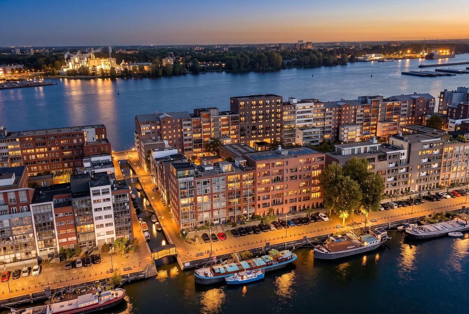 Appartement te koop: Javakade 172, Amsterdam