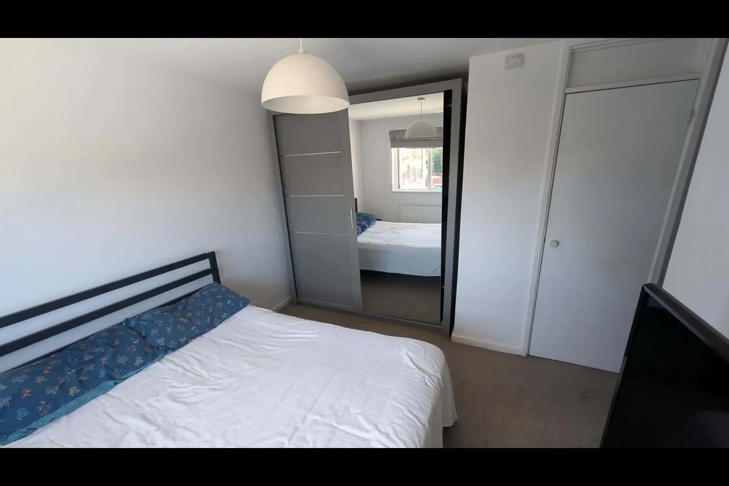 Room Ralphs Ride in Bracknell