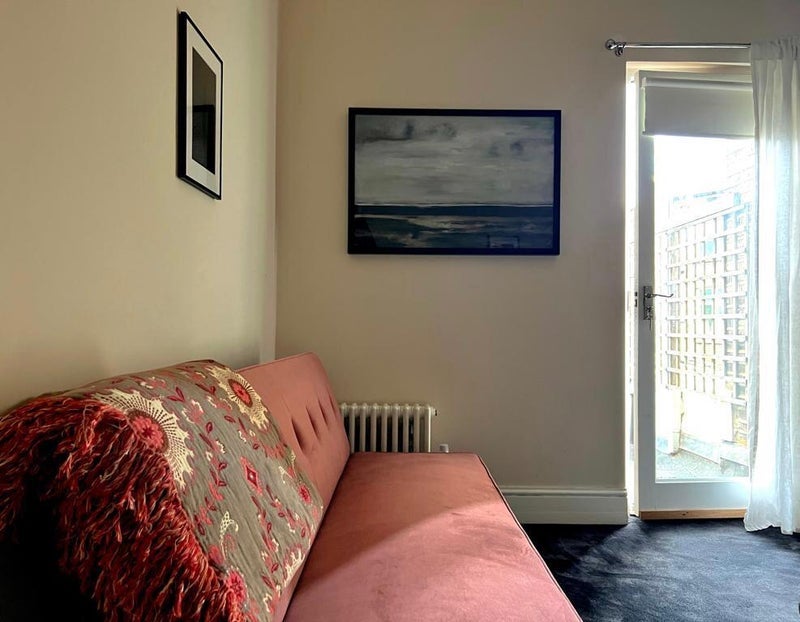 Room Evelina Road in Greater London