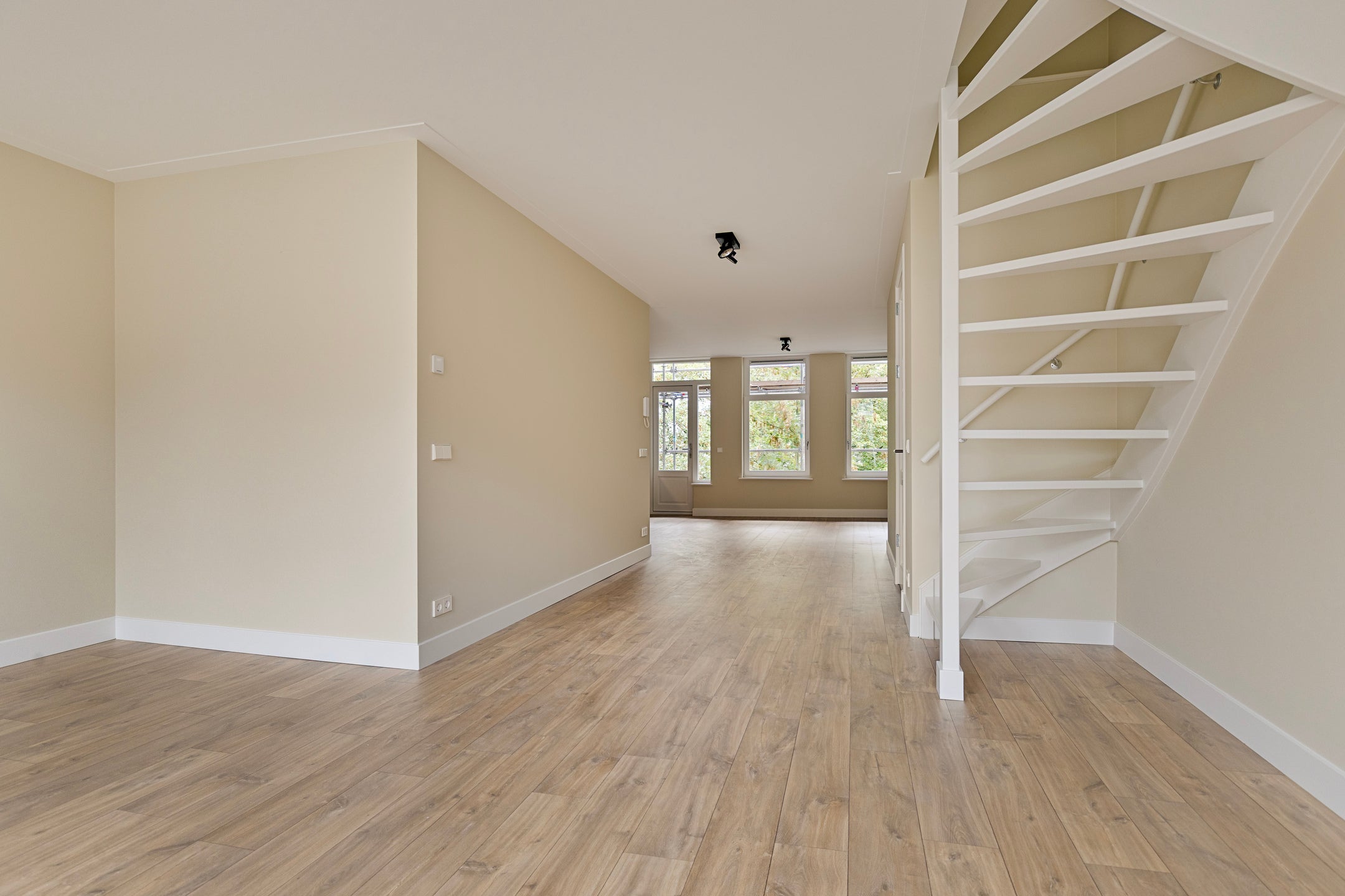 Appartement te huur: Van Woustraat 39-2, Amsterdam