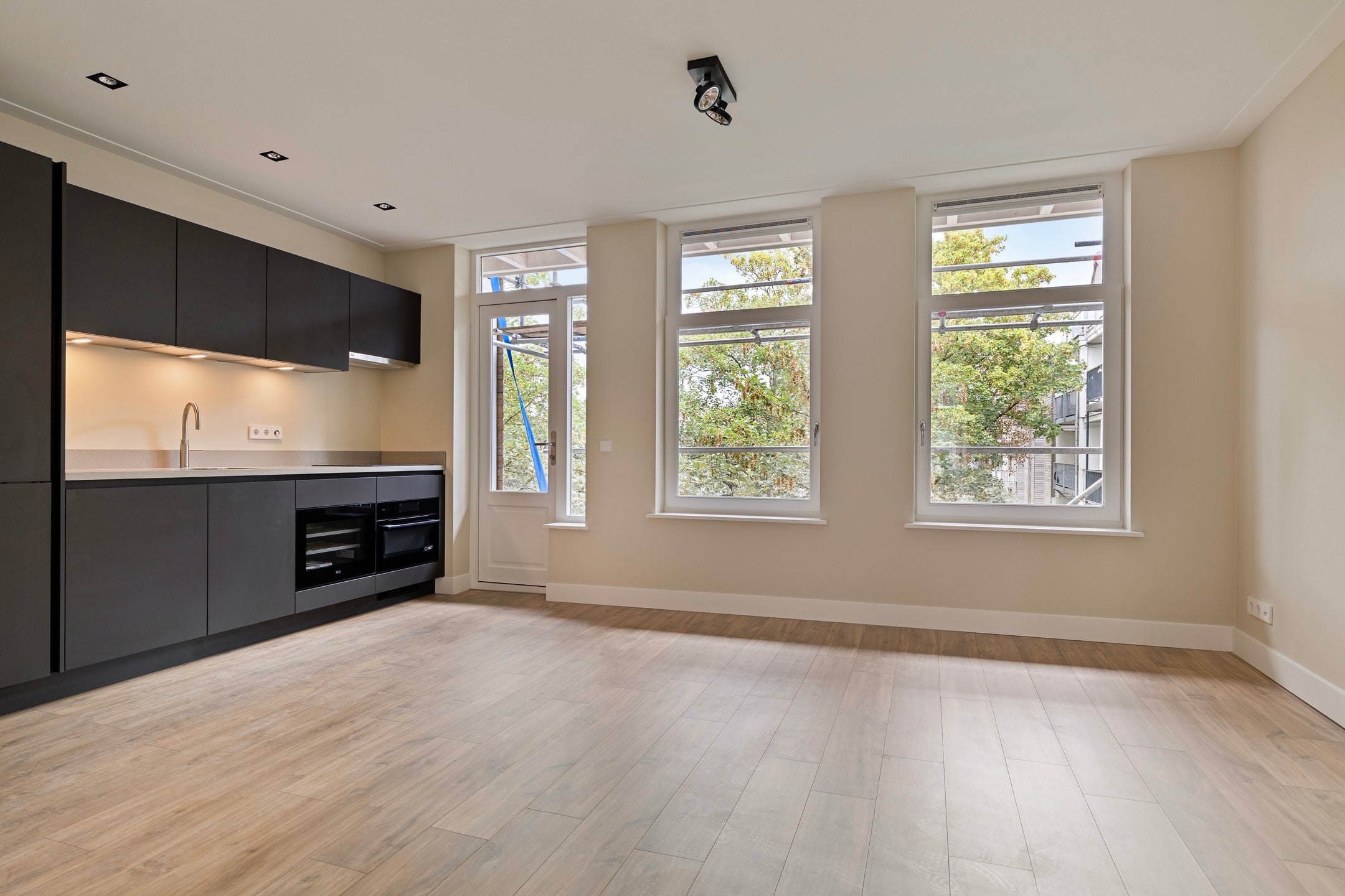 Appartement te huur: Van Woustraat 39-2, Amsterdam
