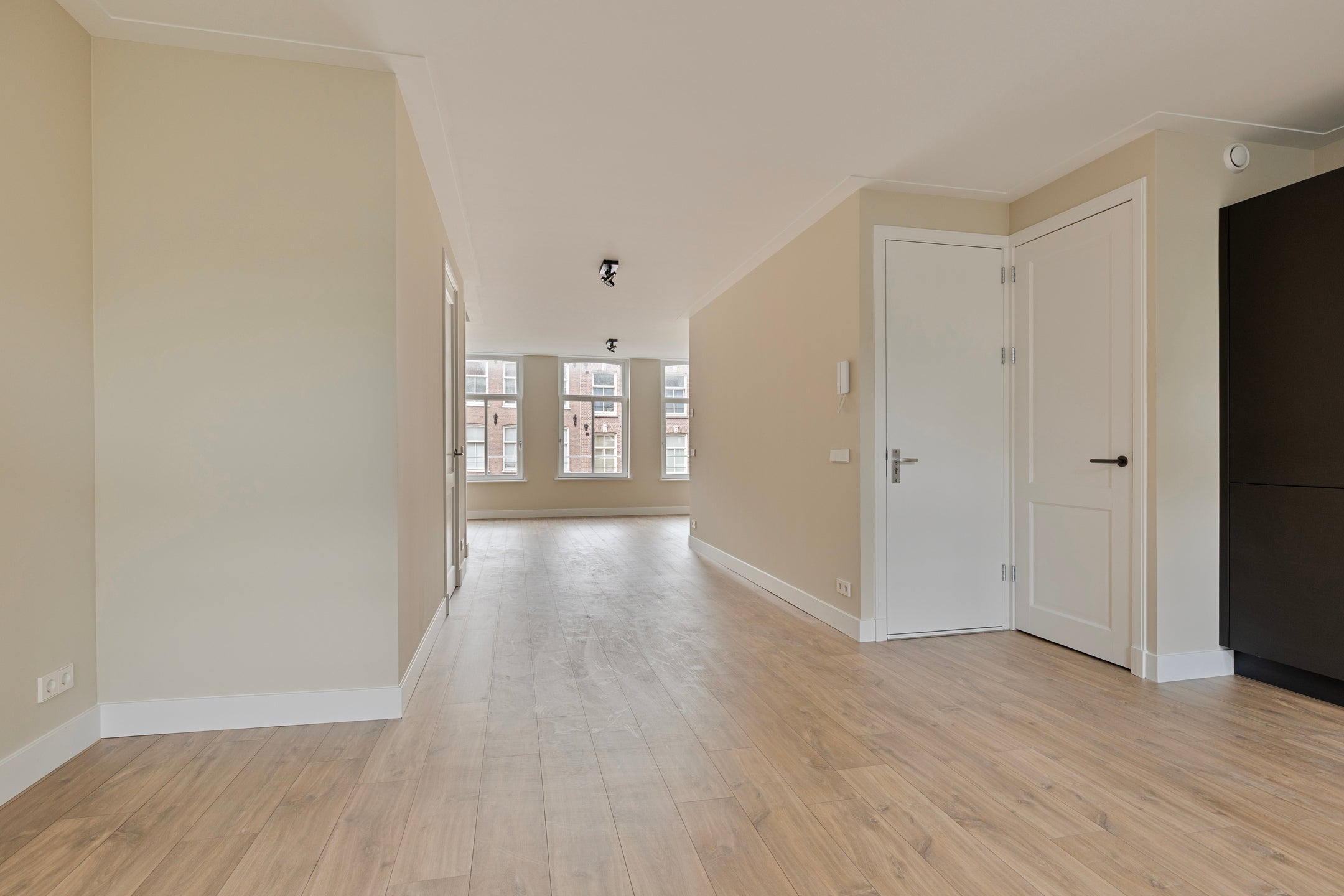 Appartement te huur: Van Woustraat 39-2, Amsterdam