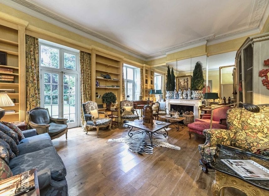 Flat Warwick Avenue in City of Westminster