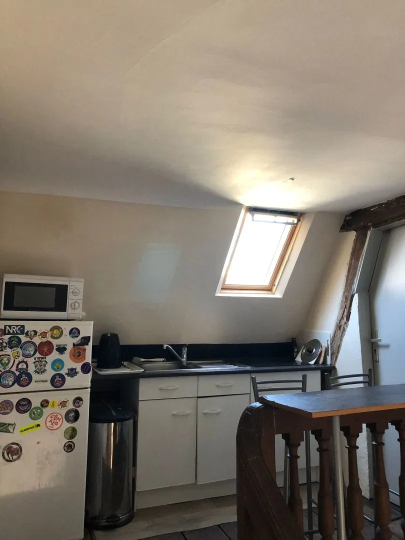 Chambre Rue Henri IV à Reims