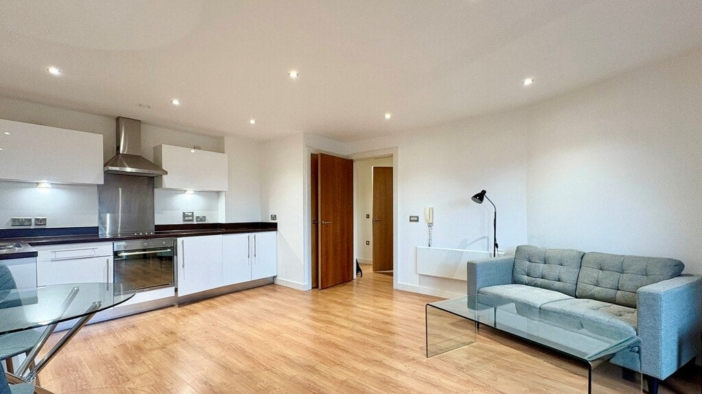 Flat Gotts Road in Leeds