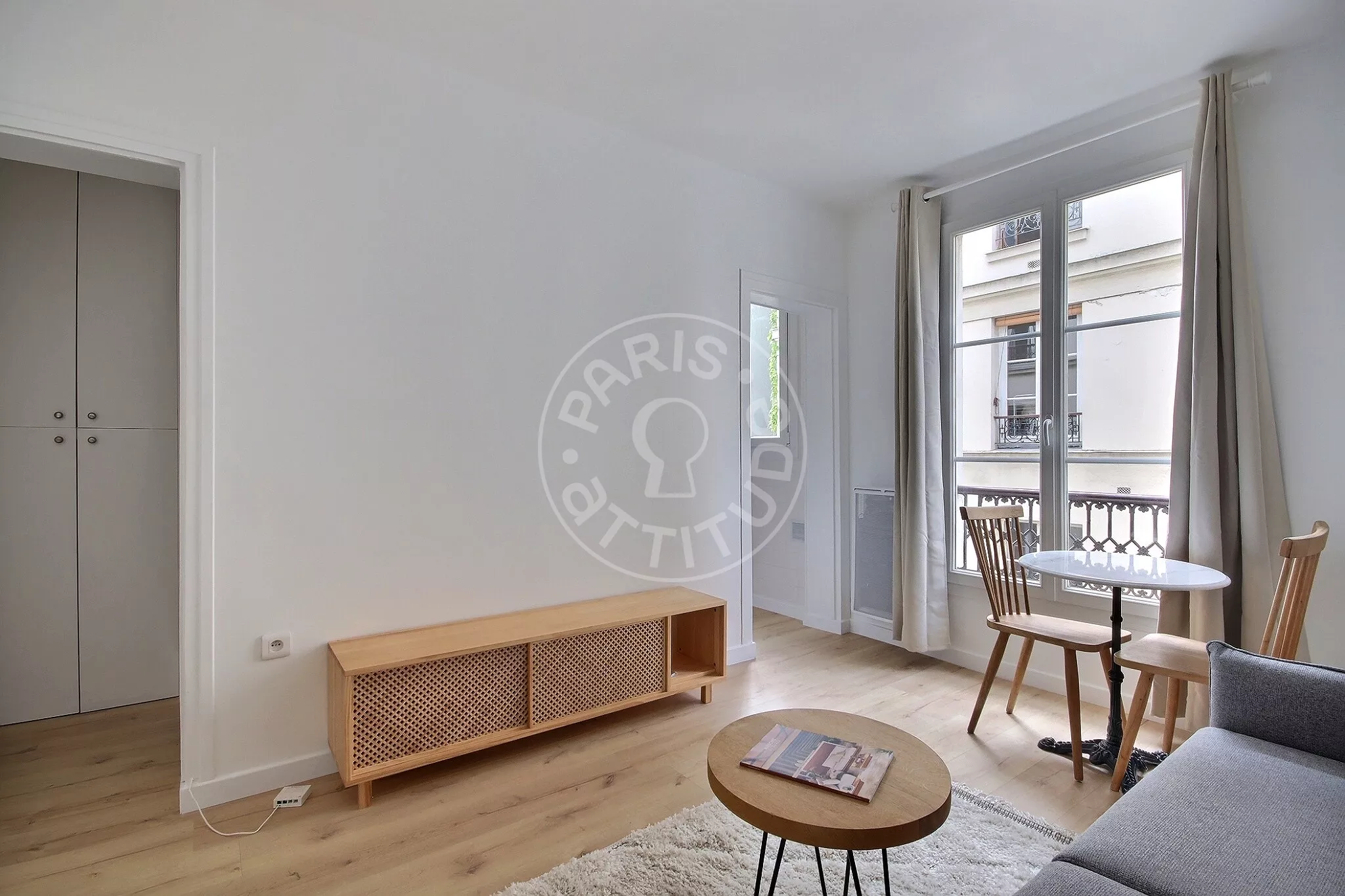 Appartement Cité Dupont à Paris