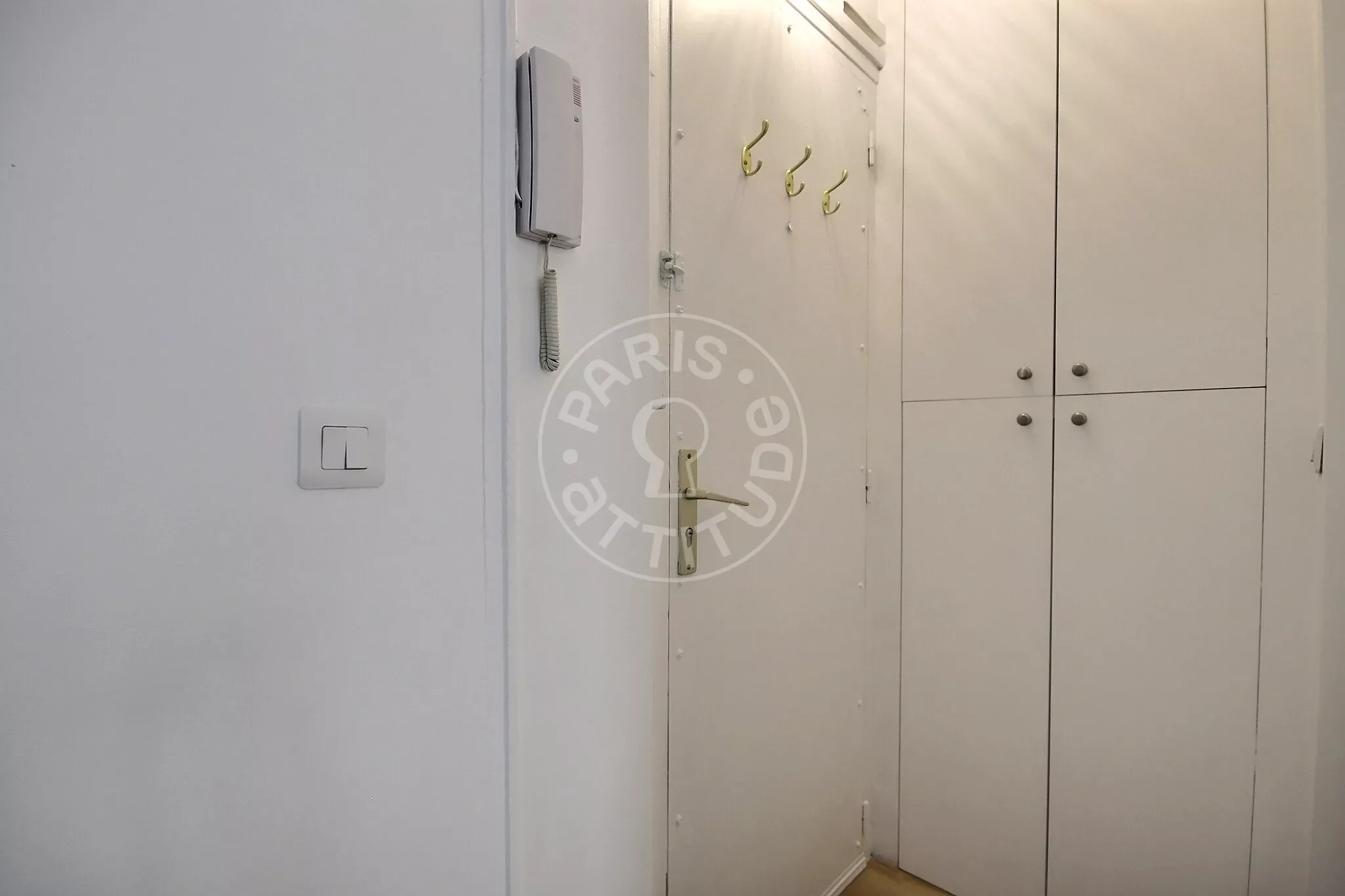 Appartement Cité Dupont à Paris